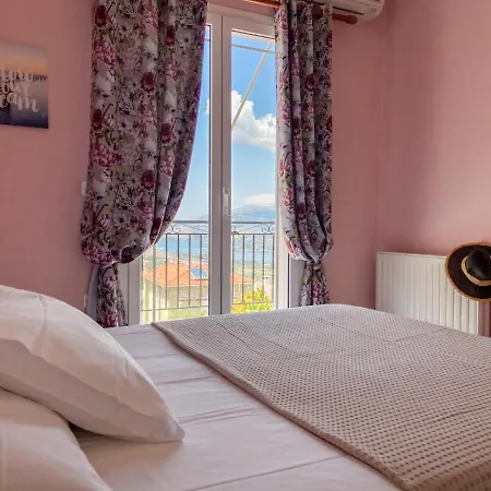 Fotis Apartment *