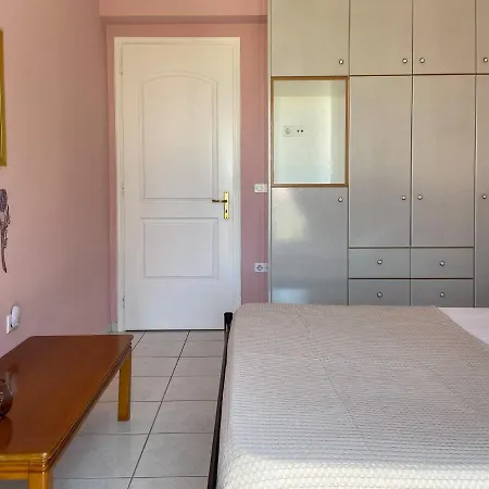 Apartment Fotis *