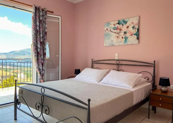 Fotis * アルゴストリオン